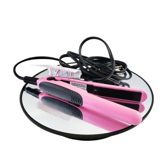 Revive Beauty Pink Hair Straightener 110-220V 50-60Hz 20W Lightweight Portable - Picture 1 of 2